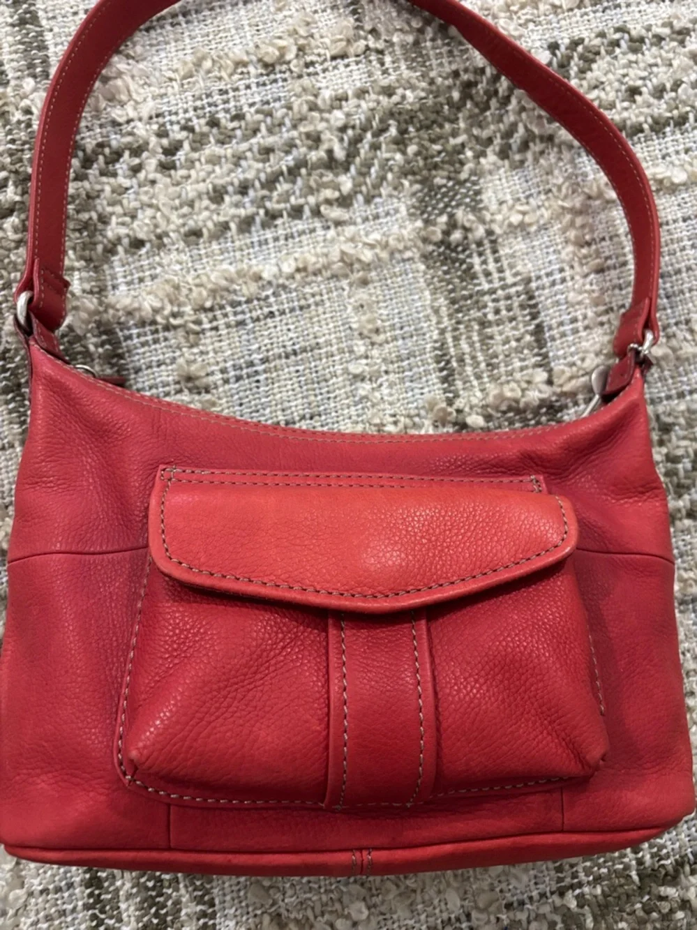 Fossil Y2K Red Leather Hobo Women’s Classic‎ Shoulder Bag